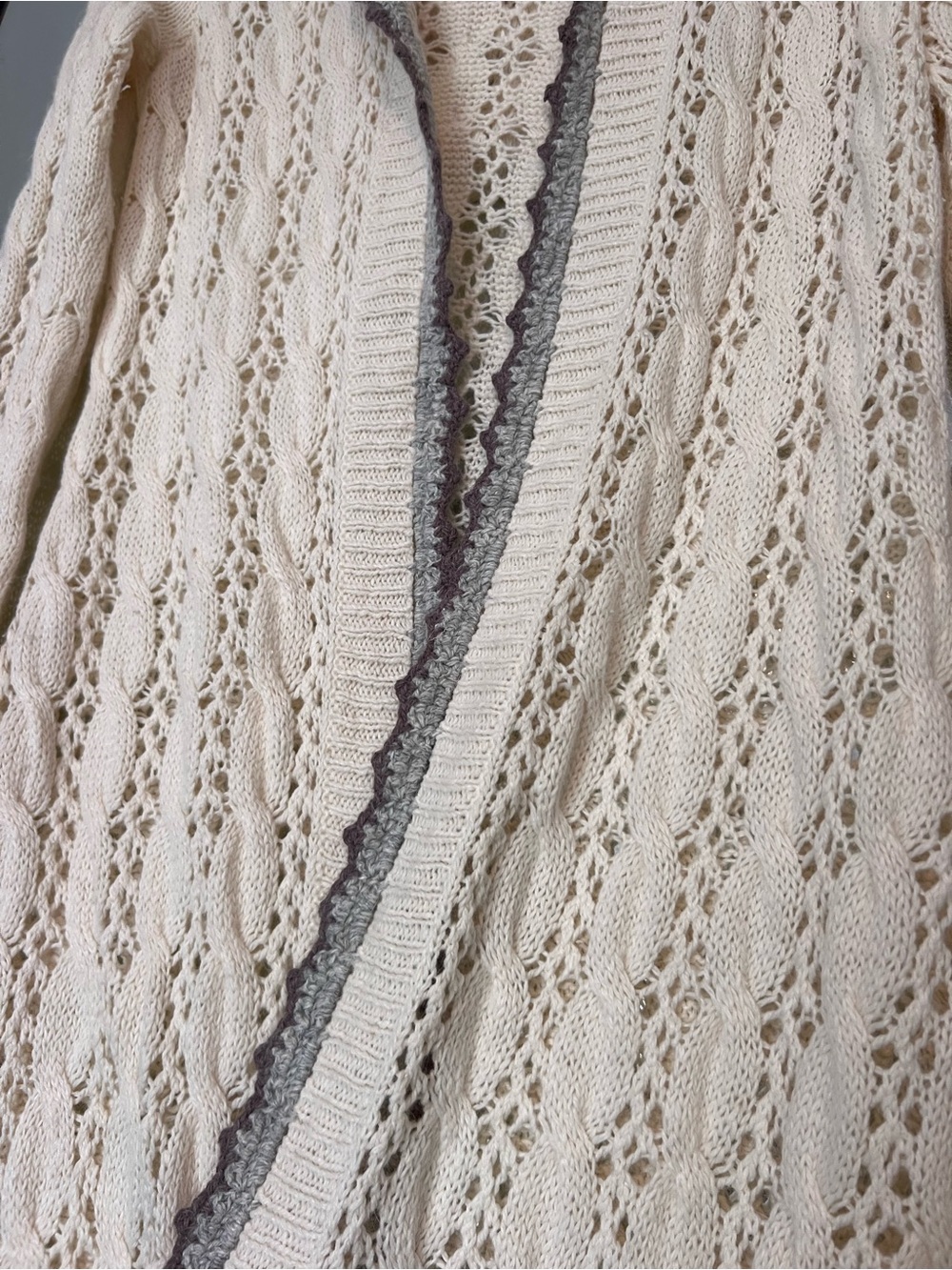 So soft & Beautiful Knit Hooded Long Cardigan Sweater Excellent Condition!! - Picture 8 of 15